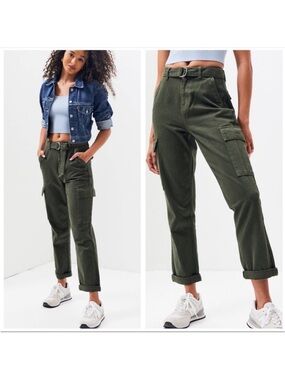 PacSun Olive green Cargo Pants Size 27 Women’s -no belt